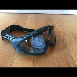 Arnette snow goggles